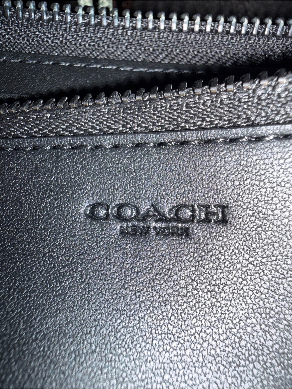 Coach Black Accordion Wallet in Signature Canvas - Picture 5 of 5
